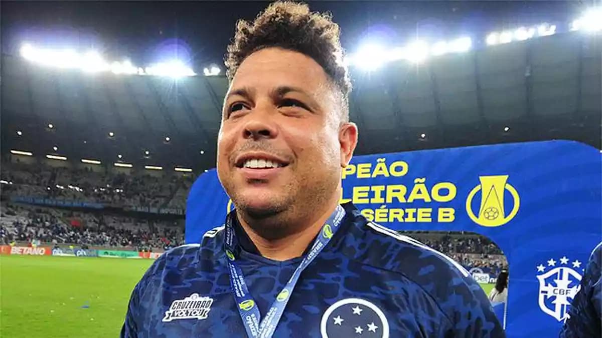Ronaldo Fenômeno foi quem expôs a real situação do time e correu atrás da recuperação judicial do mesmo (Foto Reprodução/Internet) Ronaldo Fenômeno foi quem expôs a real situação do time e correu atrás da recuperação judicial do mesmo (Foto Reprodução/Internet)