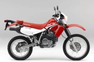 A XR 650 é uma moto símbolo do segmento trail - Foto Motonline A XR 650 é uma moto símbolo do segmento trail - Foto Motonline