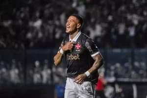 Antes fora dos planos, Zé Gabriel ganha espaço no Vasco e você saberá de todos os detalhes agora - Foto Internet Antes fora dos planos, Zé Gabriel ganha espaço no Vasco e você saberá de todos os detalhes agora - Foto Internet
