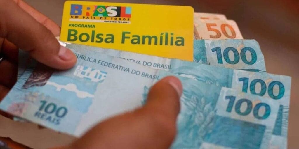 Notícia mais esperada do Bolsa Família acaba de chegar: NOVO benefício chega como presente a beneficiários