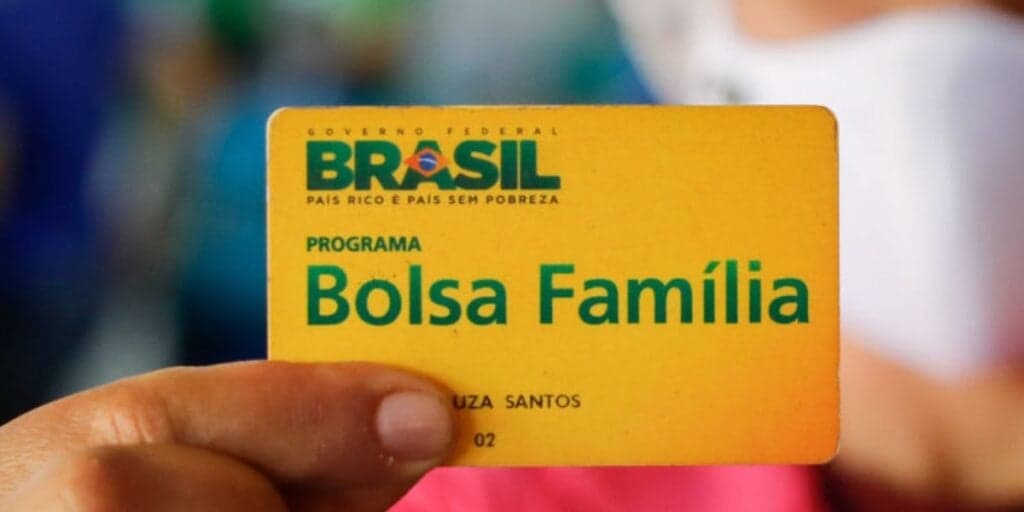 Perdão das dívidas e isenção confirmada: NOVO BENEFÍCIO do Bolsa Família acaba de chegar para milhares