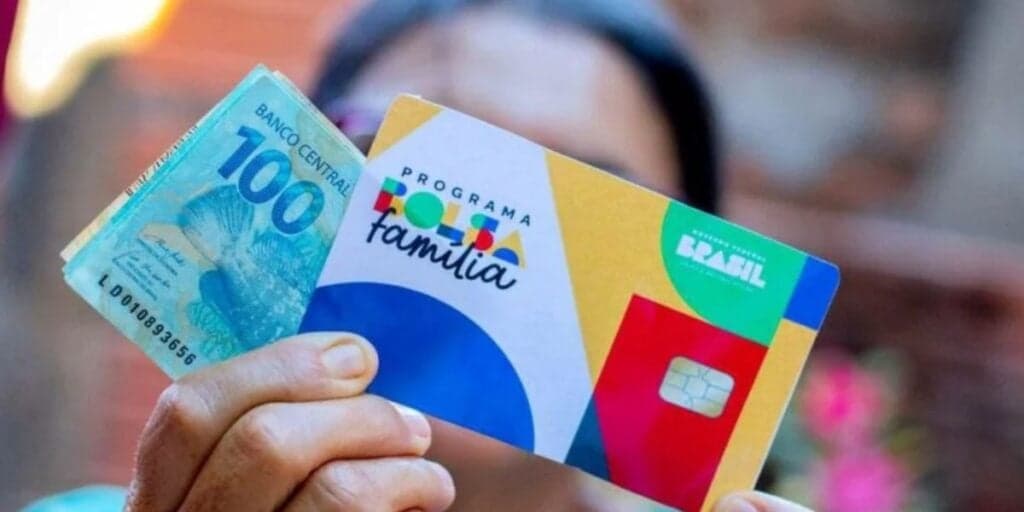 Vitória do Bolsa Família: Nova lei é aprovada e agora beneficiários estão ISENTOS desse pagamento obrigatório