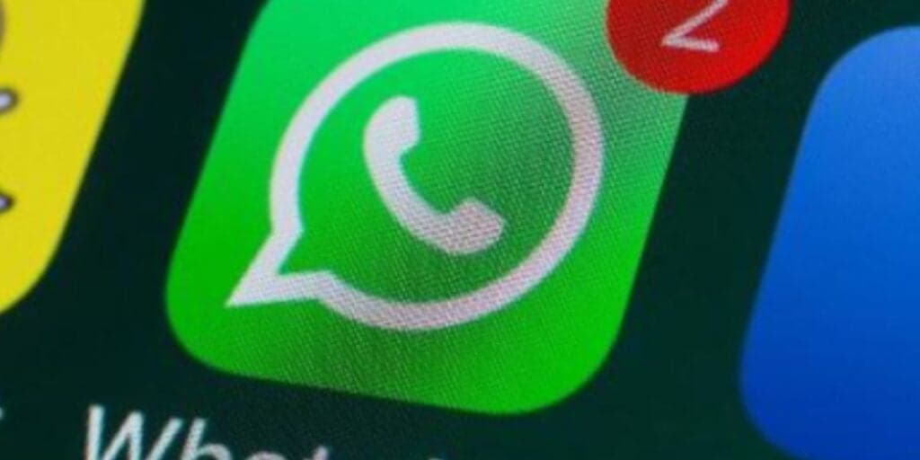Anúncio de fim de serviço da Claro e da Tim cai como bomba e aterroriza os usuários do Whatsapp HOJE (15)