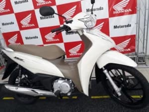 Honda Biz é uma ótima opção para quem busca uma moto com o preço justo - Foto Internet Honda Biz é uma ótima opção para quem busca uma moto com o preço justo - Foto Internet