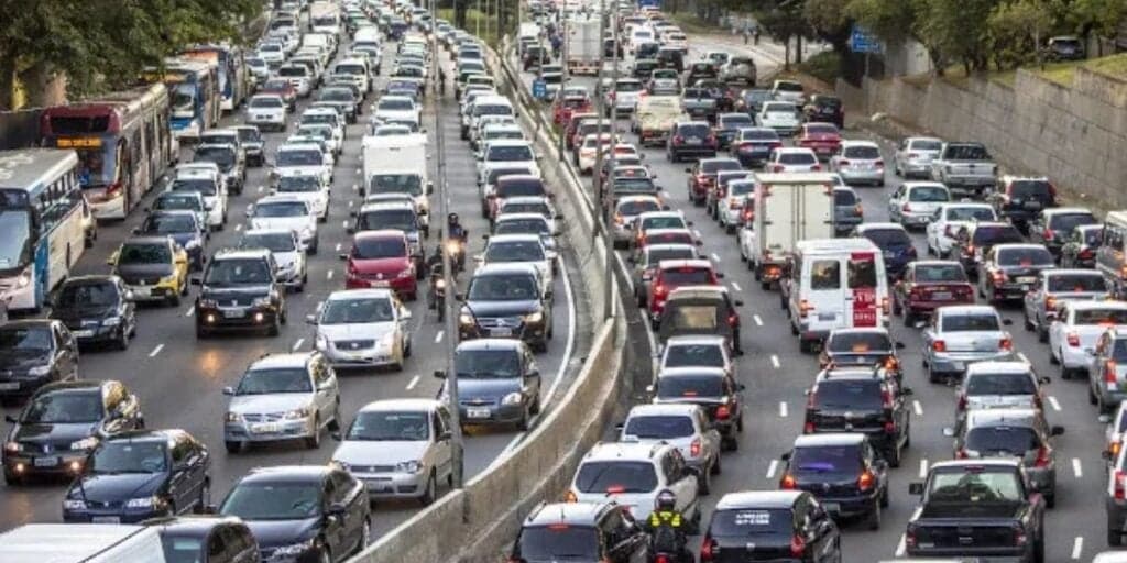 Alerta máximo de multa e muita dor no bolso: Não faça isso nunca mais no trânsito a partir de agora
