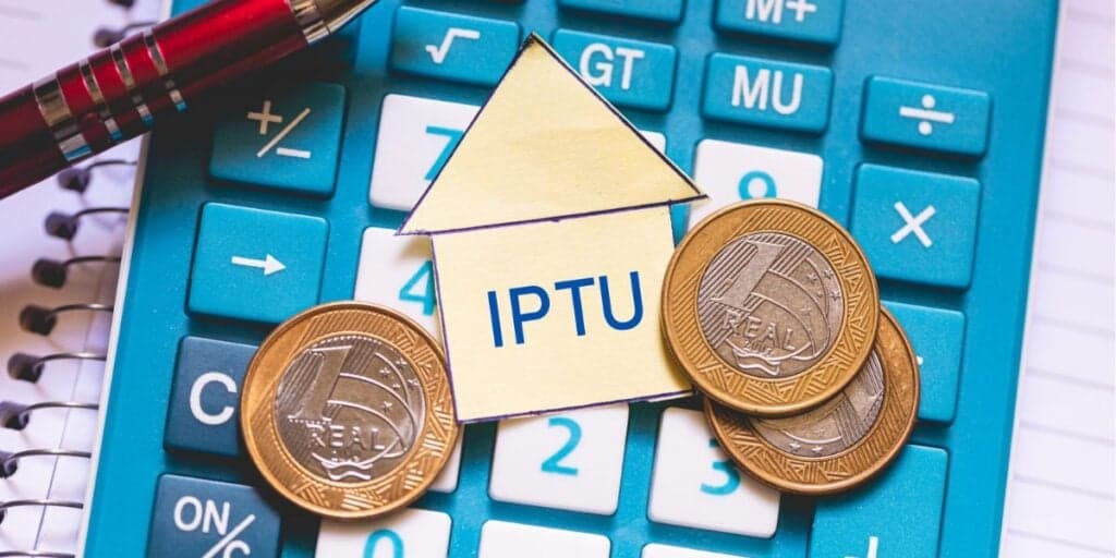 Fim do IPTU, alívio imediato pro seu bolso: Nova lei é anunciada com a EXTINÇÃO do imposto para milhares