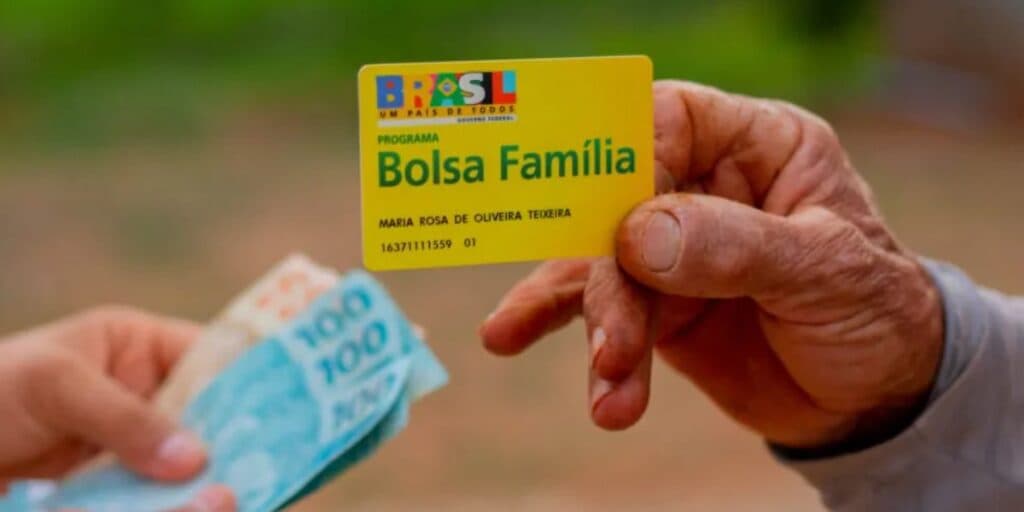 R$ 14 bilhões liberados: Bolsa Família aumenta e milhares de beneficiários terão surpresa agora em NOVEMBRO