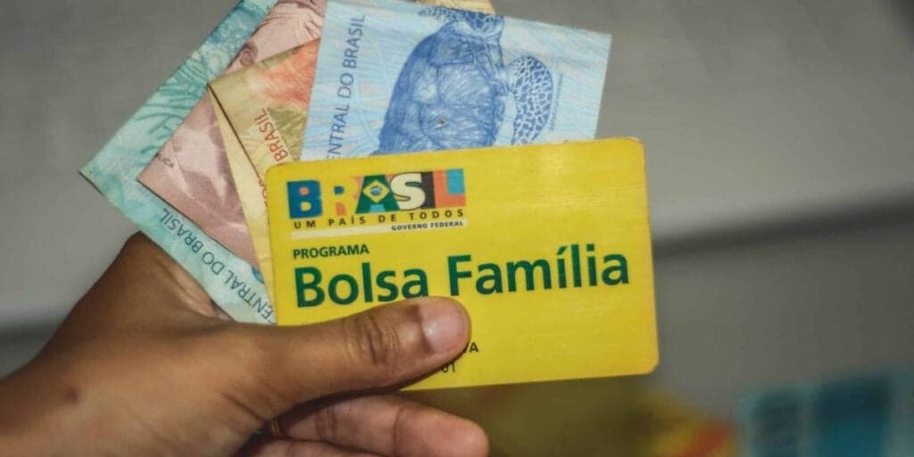 Liberado o valor do Bolsa Família de 2024: Beneficiários vão receber em janeiro com 6 pagamentos EXTRAS