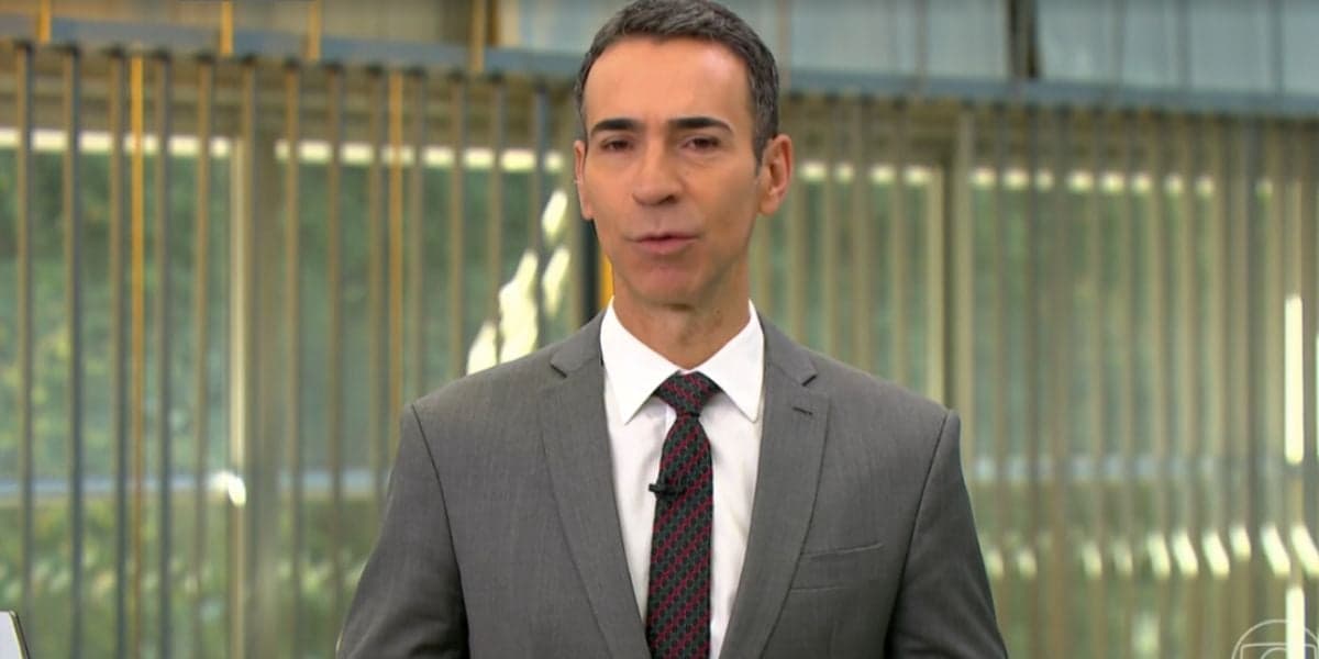 César Tralli fala do Bolsa Família no Jornal Hoje (Foto: Divulgação) César Tralli fala do Bolsa Família no Jornal Hoje (Foto: Divulgação)