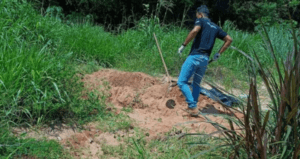 Local onde o corpo foi encontrado - Foto Polícia Civil Local onde o corpo foi encontrado - Foto Polícia Civil