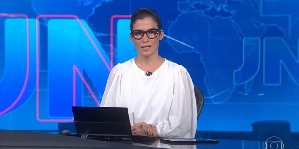 "Aprovaram": Renata Vasconcellos acaba de paralisar JN com NOVA LEI que cai VITÓRIA no bolso de brasileiros