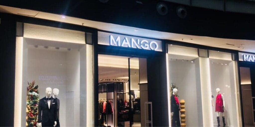 A Mango voltou ao Brasil, de maneira online, 10 anos após fechar as portas (Reprodução: Internet) A Mango voltou ao Brasil, de maneira online, 10 anos após fechar as portas (Reprodução: Internet)