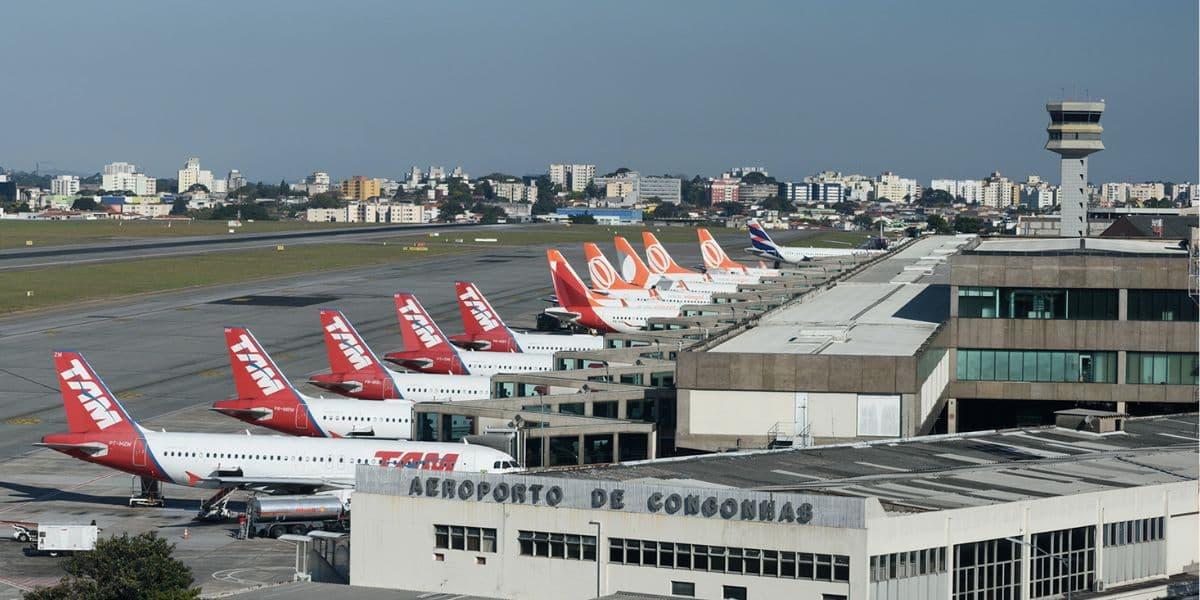 Aeroporto (Reprodução/Internet) Aeroporto (Reprodução/Internet)
