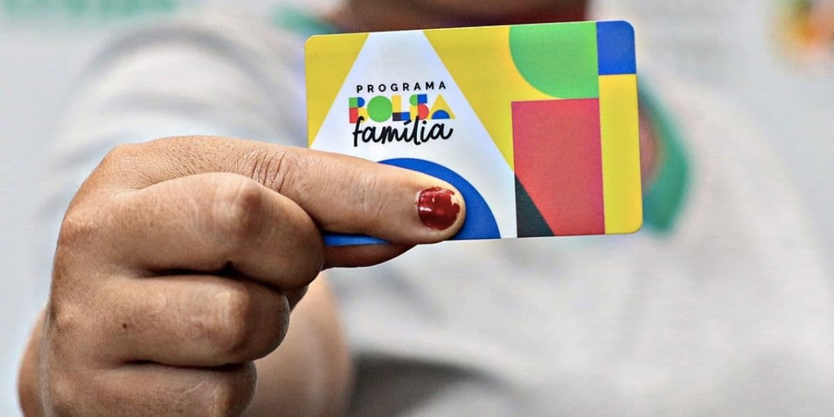 Cartão do Bolsa Família (Reprodução/Internet) Cartão do Bolsa Família (Reprodução/Internet)