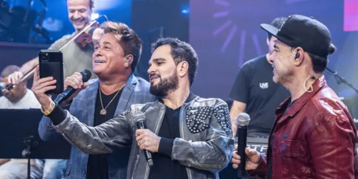 Leonardo, Luciano e Zezé Di Camargo no Altas Horas da Globo (Foto: Reprodução / Maurício Fidalgo/gshow) Leonardo, Luciano e Zezé Di Camargo no Altas Horas da Globo (Foto: Reprodução / Maurício Fidalgo/gshow)