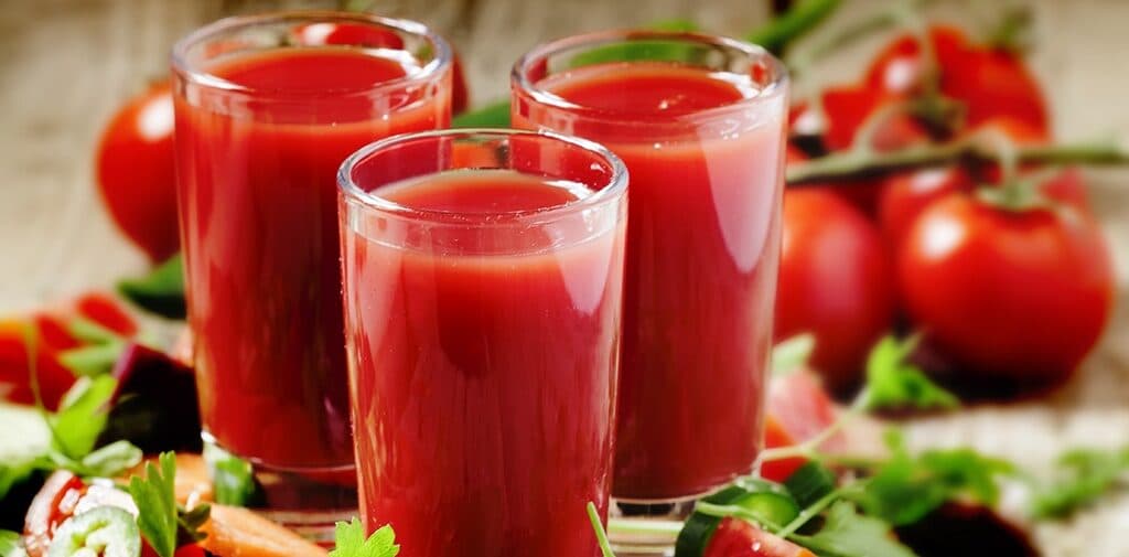 Suco de tomate, beterraba e laranja (Foto: Reprodução/ Internet) Suco de tomate, beterraba e laranja (Foto: Reprodução/ Internet)