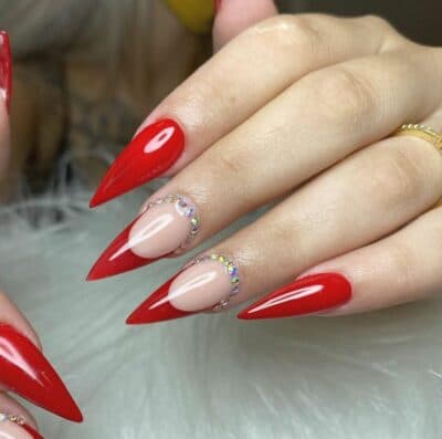 Unhas com brilho para usar nas festividades do fim do ano - Foto Internet Unhas com brilho para usar nas festividades do fim do ano - Foto Internet