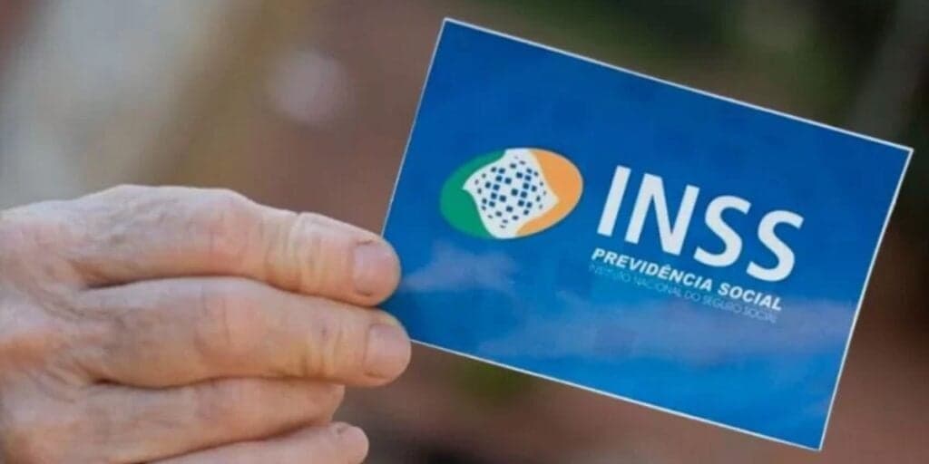 Vitória do 13º do INSS já em janeiro: Como saber o novo valor do abono e o calendário atualizado em 3 passos