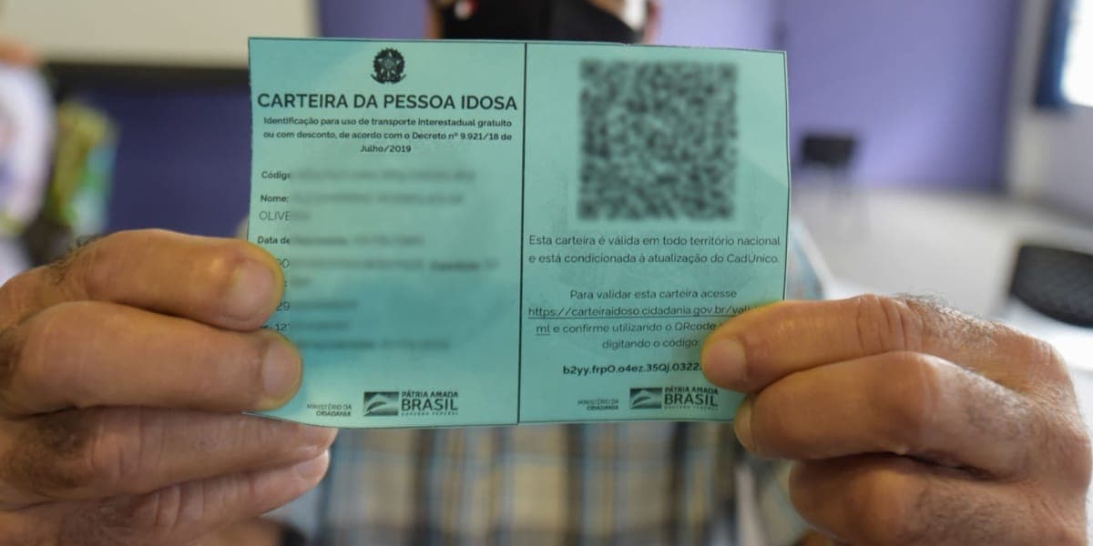 A carteirinha do idoso garante uma série de benefícios e pode ser emitida online (Foto: Reprodução/ Internet) A carteirinha do idoso garante uma série de benefícios e pode ser emitida online (Foto: Reprodução/ Internet)