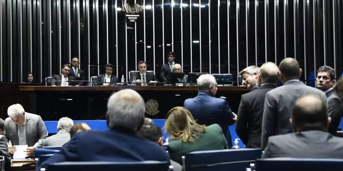 Sessão do Senado (Foto: Reprodução / Marcos Oliveira/Agência Senado) Sessão do Senado (Foto: Reprodução / Marcos Oliveira/Agência Senado)