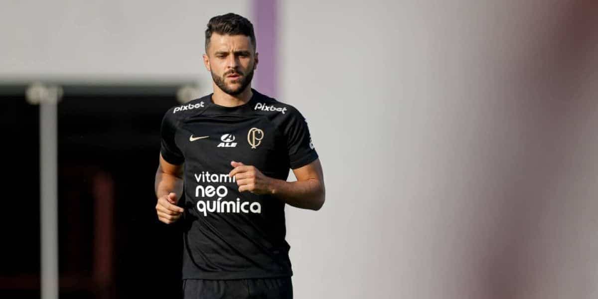 Do Corinthians para o Santos: Camisa 9 matador com quase 200 gols acaba de ser confirmado no CT Rei Pelé - Foto | Reprodução: Internet Do Corinthians para o Santos: Camisa 9 matador com quase 200 gols acaba de ser confirmado no CT Rei Pelé - Foto | Reprodução: Internet
