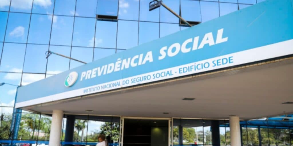 Fim da linha: Decreto do INSS em vigor crava 13º salário barrado à lista de idosos em 2024 e cai como bomba