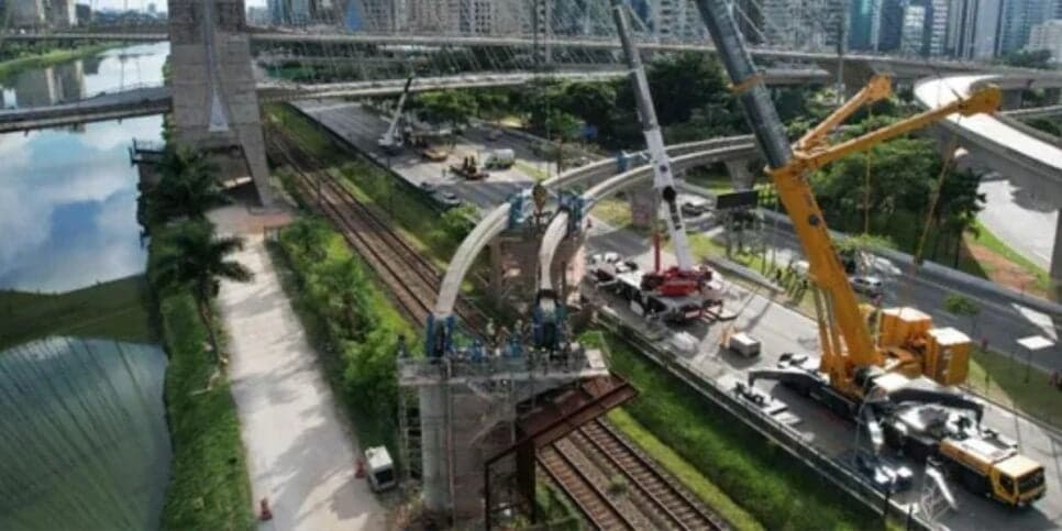 Vigas da Linha 17–Ouro do Monotrilho do Metrô de São Paulo (Foto: Reprodução / G1) Vigas da Linha 17–Ouro do Monotrilho do Metrô de São Paulo (Foto: Reprodução / G1)