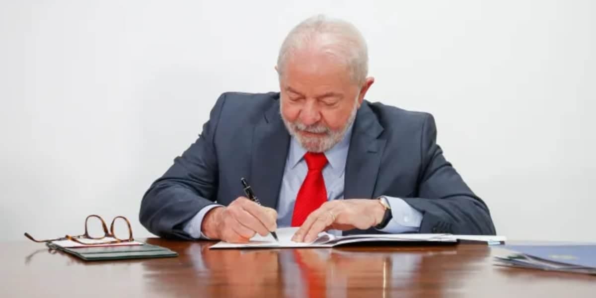 http://tvfoco.uai.com.br/wp-content/uploads/2015/05/Daniela-Mercury.jpg http://tvfoco.uai.com.br/wp-content/uploads/2015/05/Daniela-Mercury.jpg