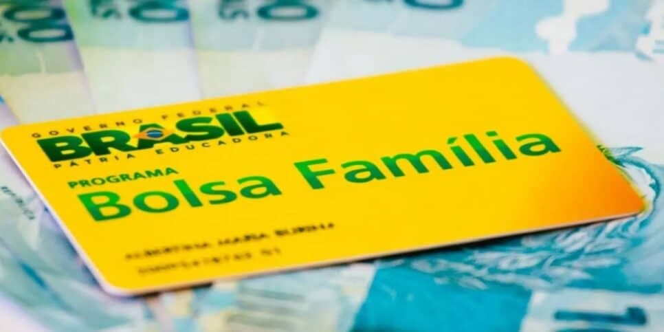 Beneficiários do Bolsa Família estão em festa com saque acima dos R$600 e extra de R$200 garantido em JULHO
