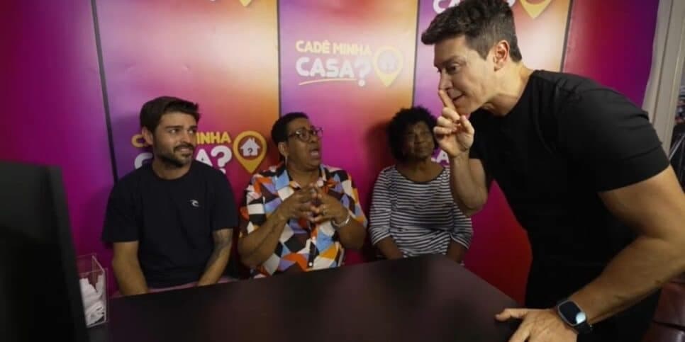 Grupo Pixote e a empresária Sylvia Araújo surpreendem família no quadro "Cadê Minha Casa?"