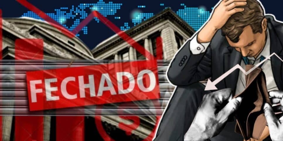 Falência e caos a clientes: 4 bancos fecham as portas e decretam fim