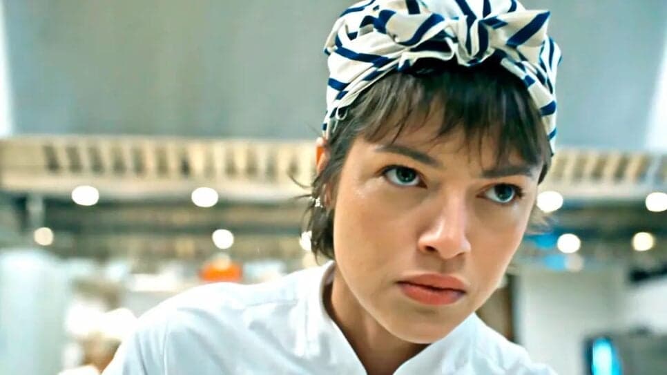 Luma tem paixão por gastronomia, mas vai ser motorista de aplicativo na novela (Foto: Reprodução/ Divulgação/ Globoplay) Luma tem paixão por gastronomia, mas vai ser motorista de aplicativo na novela (Foto: Reprodução/ Divulgação/ Globoplay)