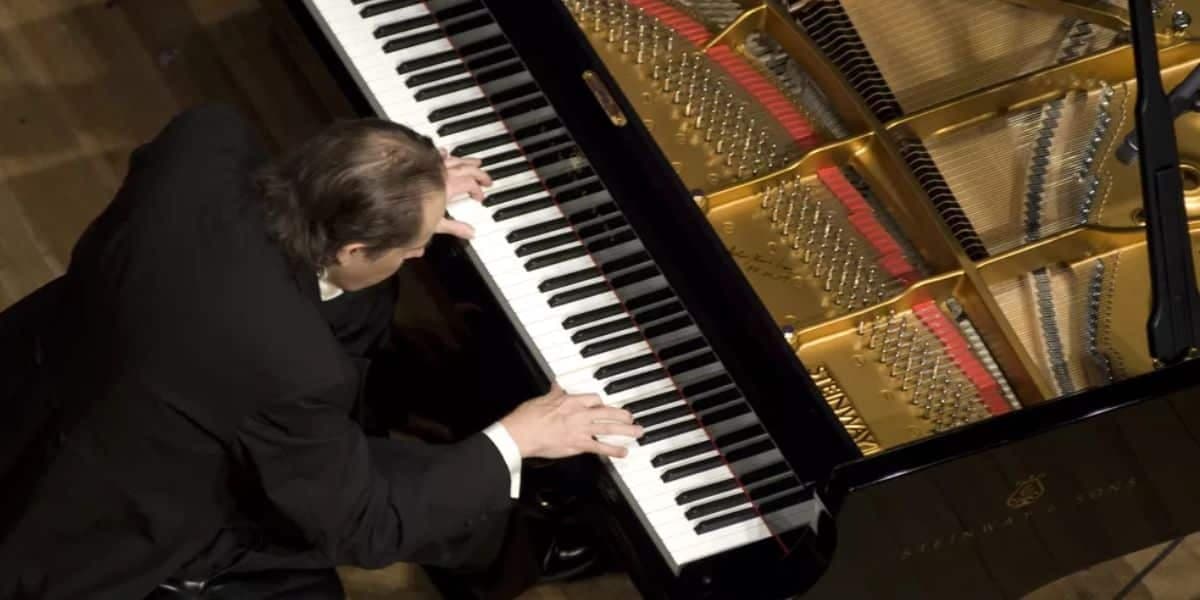 http://tvfoco.uai.com.br/wp-content/uploads/2015/05/Daniela-Mercury.jpg http://tvfoco.uai.com.br/wp-content/uploads/2015/05/Daniela-Mercury.jpg