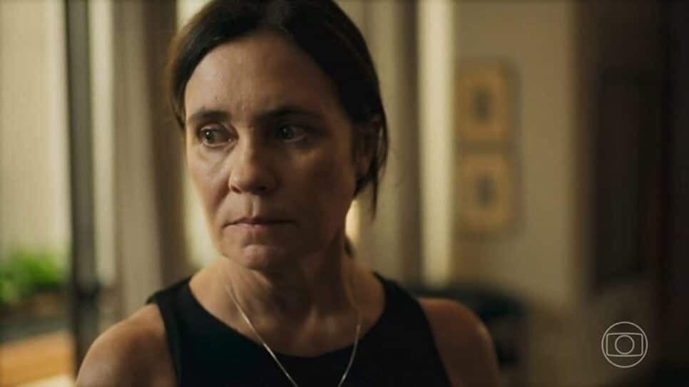 Mania de Você: Mércia ganha destaque em vingança contra Mavi e Viola (Foto: Reprodução/ TV Globo) Mania de Você: Mércia ganha destaque em vingança contra Mavi e Viola (Foto: Reprodução/ TV Globo)