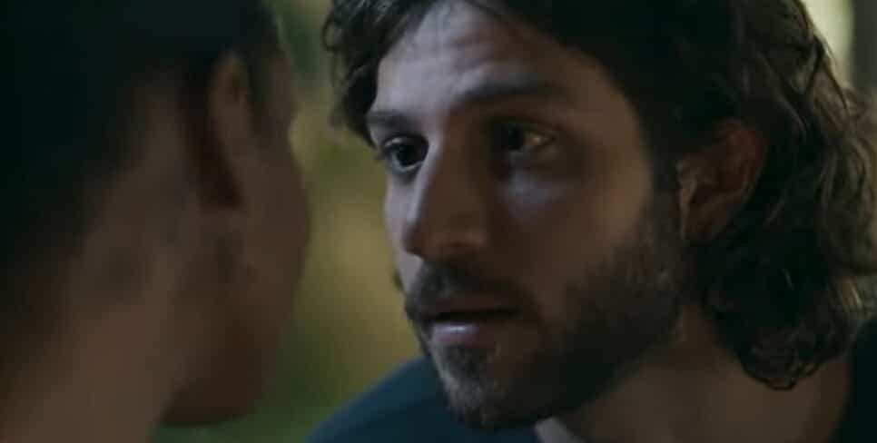 Mavi expulsa Mércia de casa (Foto: Reprodução/ TV Globo) Mavi expulsa Mércia de casa (Foto: Reprodução/ TV Globo)