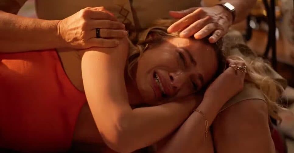 No Rancho Fundo: Blandina implora amor de Artur e sai magoada (Foto: Reprodução/ TV Globo) No Rancho Fundo: Blandina implora amor de Artur e sai magoada (Foto: Reprodução/ TV Globo)