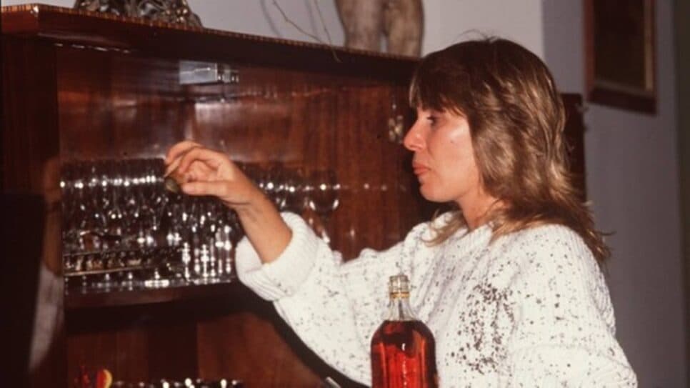 Heleninha: a alcoólatra mais amada do Brasil (Foto: Reprodução/ Divulgação) Heleninha: a alcoólatra mais amada do Brasil (Foto: Reprodução/ Divulgação)