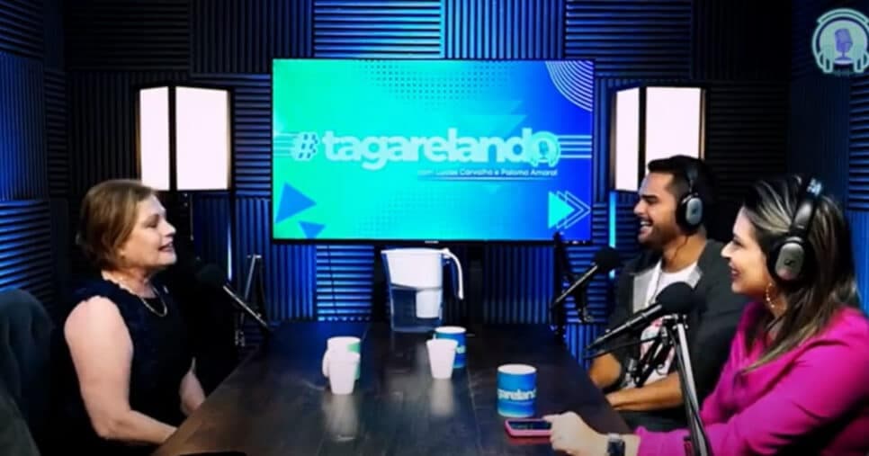 A ex-SBT surpreendeu ao dizer o que pensava sobre Ratinho no Tagarelando (Foto: Reprodução/Youtube) A ex-SBT surpreendeu ao dizer o que pensava sobre Ratinho no Tagarelando (Foto: Reprodução/Youtube)
