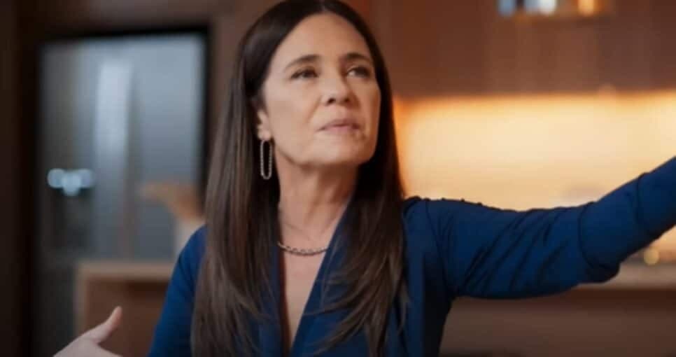 Luma se sente acuada diante de Mércia (Foto: Reprodução/ TV Globo) Luma se sente acuada diante de Mércia (Foto: Reprodução/ TV Globo)