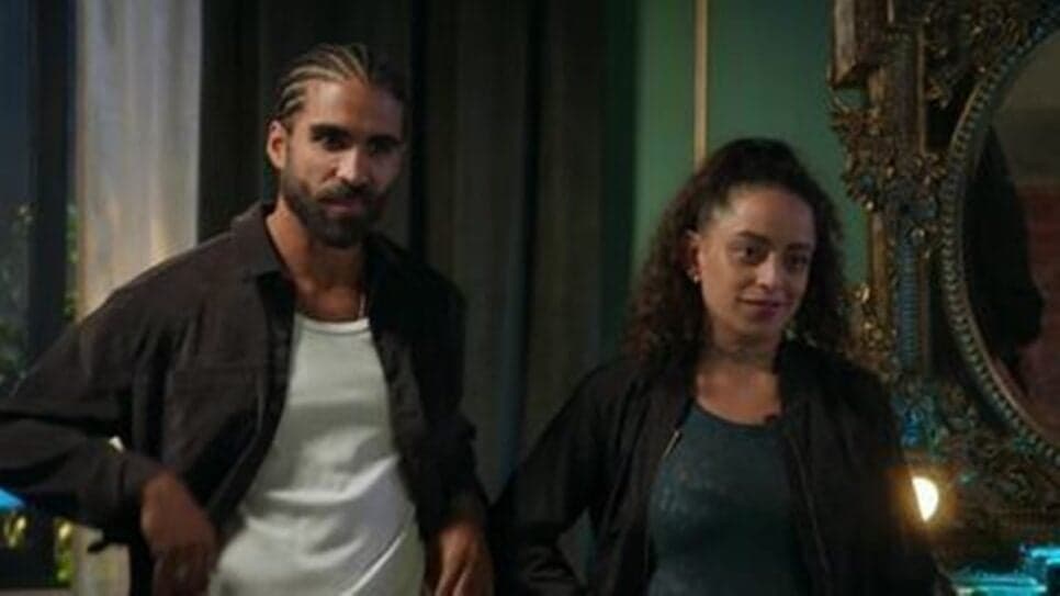Jô faz represália pela situação da amiga (Foto: Reprodução/ TV Globo) Jô faz represália pela situação da amiga (Foto: Reprodução/ TV Globo)