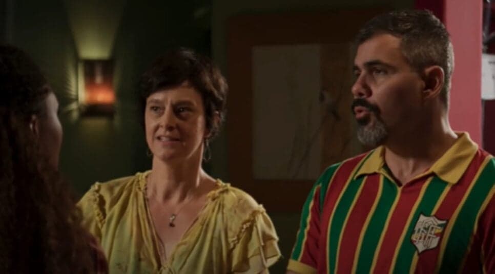Tereza e Jayme em cena do confronto com sobrinha de Osmar (Foto: Reprodução/ TV Globo0 Tereza e Jayme em cena do confronto com sobrinha de Osmar (Foto: Reprodução/ TV Globo0