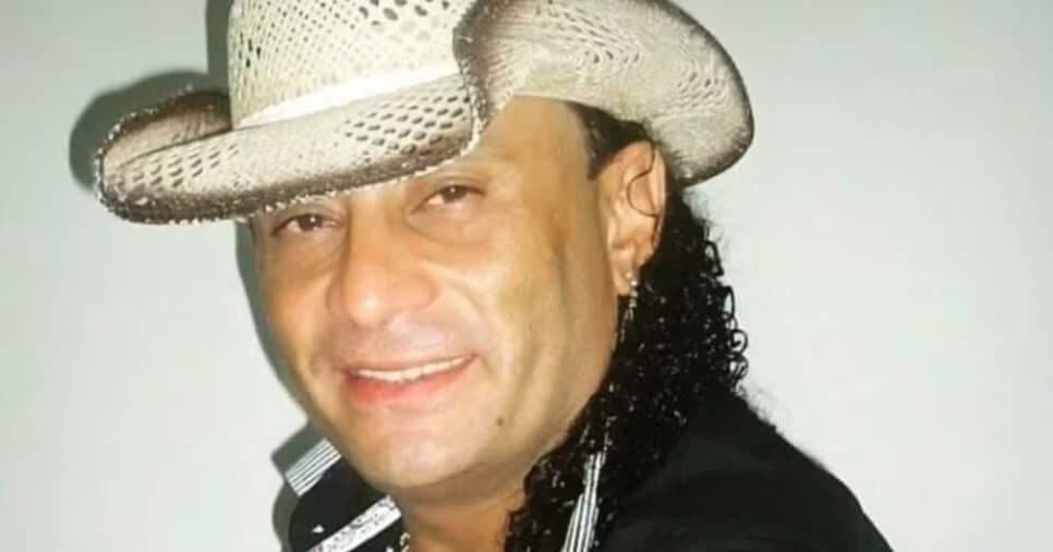 Lenda do brega, cantor maranhense Silvio Max morre aos 52 anos - Foto Reprodução Internet Lenda do brega, cantor maranhense Silvio Max morre aos 52 anos - Foto Reprodução Internet