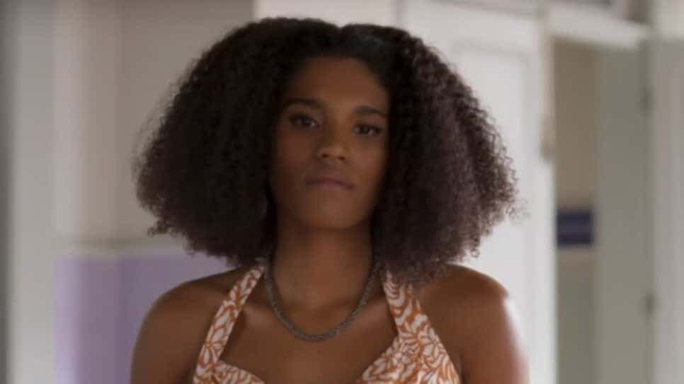 Glorinha fica presa em sala escura (Foto: Reprodução/ TV Globo) Glorinha fica presa em sala escura (Foto: Reprodução/ TV Globo)