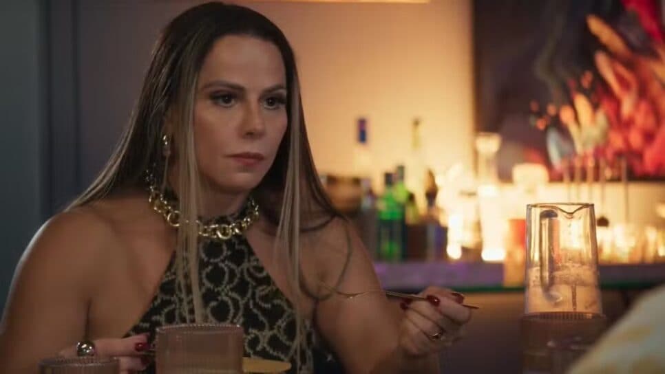 Rosana, interpretada por Viviane Araújo (Foto: Reprodução/ TV Globo) Rosana, interpretada por Viviane Araújo (Foto: Reprodução/ TV Globo)
