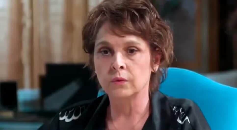 Joyce desmascarada por Sebastian (Foto: Reprodução/ Globo) Joyce desmascarada por Sebastian (Foto: Reprodução/ Globo)