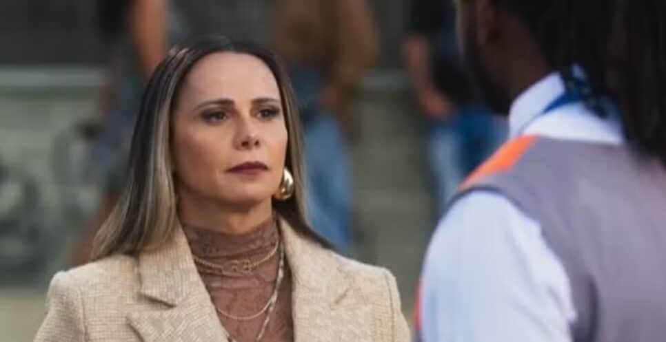 Rosana não vai com a cara de Jão (Foto: Reprodução/ Globo) Rosana não vai com a cara de Jão (Foto: Reprodução/ Globo)