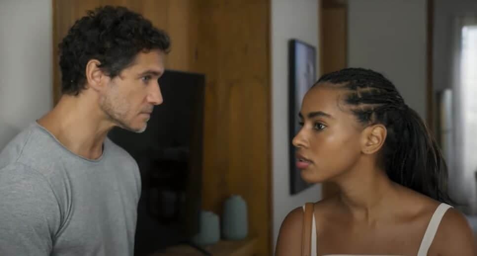 Mania de Você: Viola em encontro com Volney (Foto: Reprodução/ TV Globo) Mania de Você: Viola em encontro com Volney (Foto: Reprodução/ TV Globo)