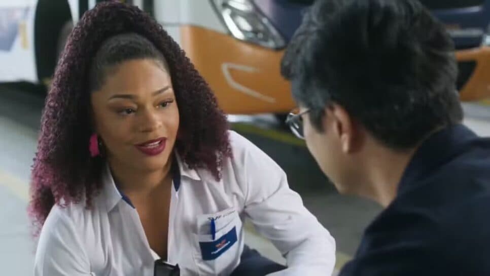 Cida ao lado de Alberto: Apunhalada certeira (Foto: Reprodução/ TV Globo) Cida ao lado de Alberto: Apunhalada certeira (Foto: Reprodução/ TV Globo)