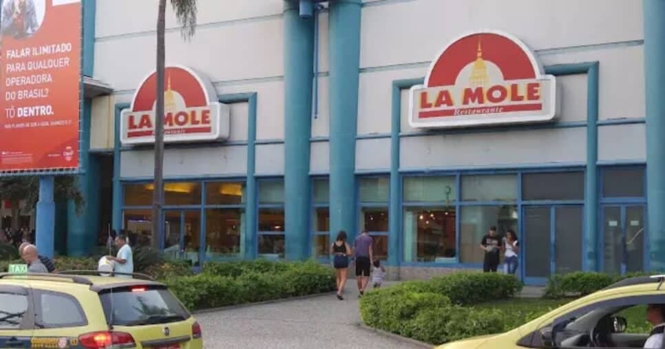 Após 28 anos, restaurante La Mole fecha as portas no Norte Shopping - Foto Reprodução Internet Após 28 anos, restaurante La Mole fecha as portas no Norte Shopping - Foto Reprodução Internet
