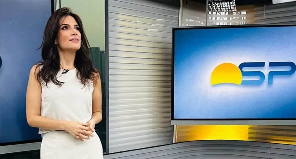 Sabina Simonato paralisa ao vivo o BDSP (Foto: Reprodução/ Instagram) Sabina Simonato paralisa ao vivo o BDSP (Foto: Reprodução/ Instagram)